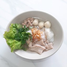 ปากหม้อน้ำใส
