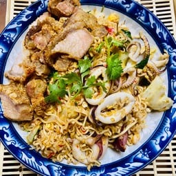 ผัดมาม่าขี้เมา