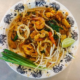 ผัดไทยหอยทอดแม่ทอง สาขา2 Pad Thai Mea Thong 2