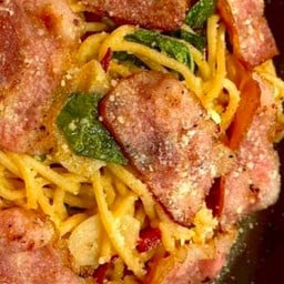 แฮมผัดพริกแห้ง