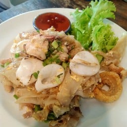 ก๋วยเตี๋ยวคั่วทะเล