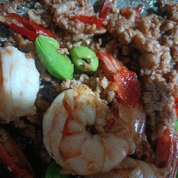 ข้าวผัดสะตอกุ้งสดกะปิ