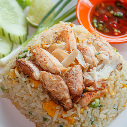 ข้าวผัดปู