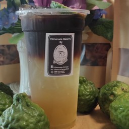 อเมริกาโน่น้ำผึ้งมะกรูด