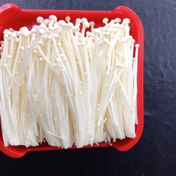 เห็ดเข็มทอง
