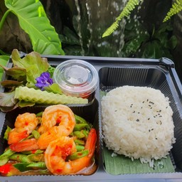 ชุดข้าวกุ้งผัดกะปิ +เครื่องดื่ม