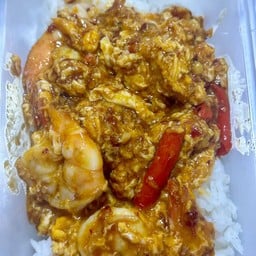 ข้าวกุ้งพริกเผาตอกไข่