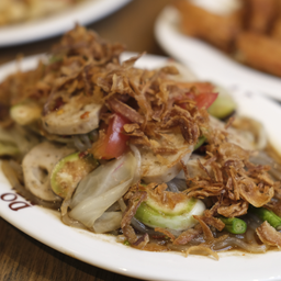 ตำจั๊บญวนปลาร้านัวร์ หมูยอ
