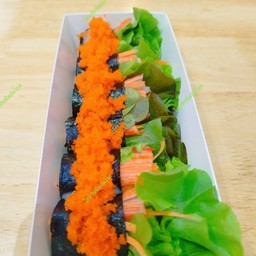 สลัดโรลสาหร่ายปูอัดไข่กุ้ง