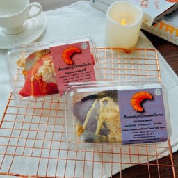 kitchen-malee เปี๊ยะซองอัญชันไก่หยองสลัดโบราณ