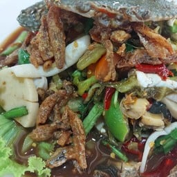 ร้านอีสานรสแซ่บ เจ๊เดือน หลังธนาคารกสิกรสาขาลพบุรีราเมศวร์หาดใหญ่