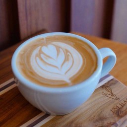 ลาเต้ ร้อน