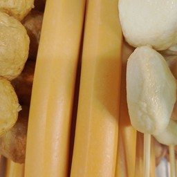 ชีสไส้ทะลัก