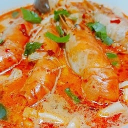 อาหารอีสาน & อาหารตามสั่ง by เจ๊รุ่ง