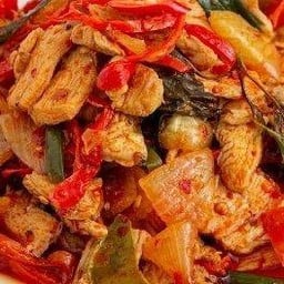 ผัดพริกเผาเป็นกับ