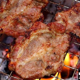 เนื้อสันคอ (มันแทรกเล็กน้อย)