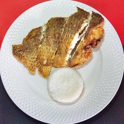 ข้าวปลาทอด