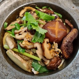 เห็ดหอมอบวุ้นเส้น