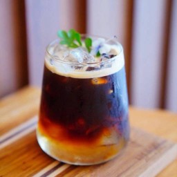 อเมริกาโน่น้ำช่อดอกมะพร้าว