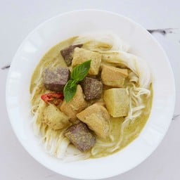 ขนมจีนแกงเขียวหวานไก่