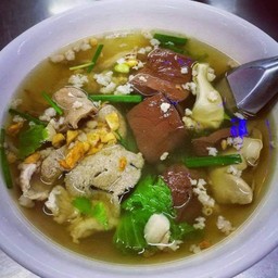 ต้มเลือดผักกาดหอม(รวมทุกอย่าง)