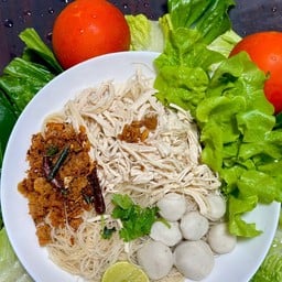 หมี่ไก่ฉีก-Primrose พริมโรส