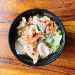 สุกี้-ชาบู ต้มให้ รวมมิตร