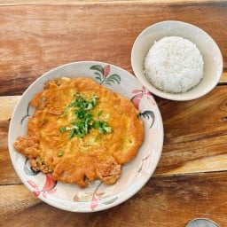 ข้าวไข่เจียวหมูสับ.