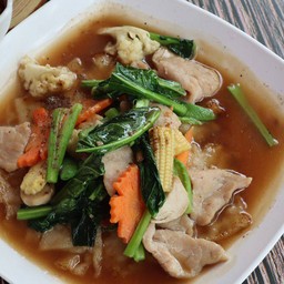 ราดหน้าหมู