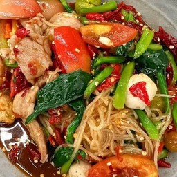ตำก๋วยเตี๋ยว