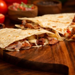 ทำเควซิญ่า ด้วยคุณเอง