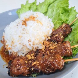 ก๋วยเตี๋ยวแห้งแซ่บ/หมูย่างจิ้มแจ่ว/ก๋วยเตี๋ยวแห้งหมูย่างแจ่ว