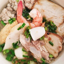รวมมิตรน้ำใสพิเศษ