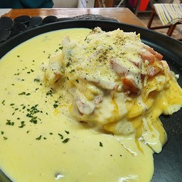 ข้าวไข่ข้นซอสคาโบนาร่า