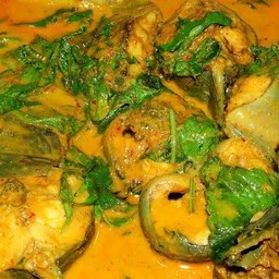 แกงปลาดุกใบโหรพา