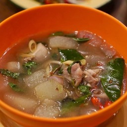 แกงไก่ใส่ฟัก