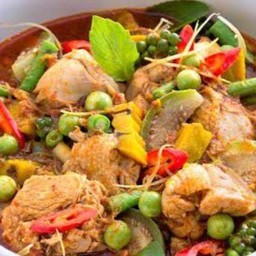 แกงป่าไก่บ้าน