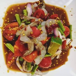 ตำกุ้งสด