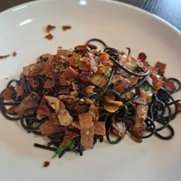 สปาเก็ตตี้กินเส้น Pasta Pizza home made ประชาอุทิศ90