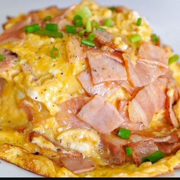 ข้าวไข่ข้นเบค่อนชีส