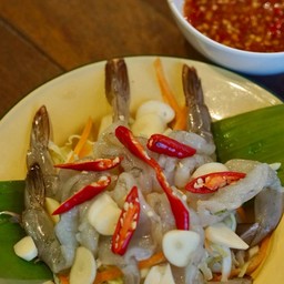 กุ้งแช่น้ำปลา