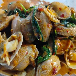 ผัดหอยลายพริกเผา