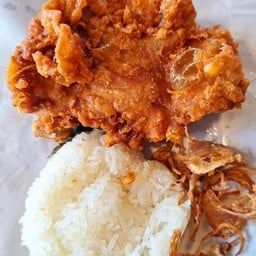 เจ๊หนึ่ง ไก่ทอดสมุนไพร