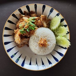 ข้าวไก่กระเทียม
