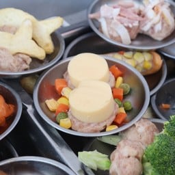 หมู&เต้าหู้ไข่