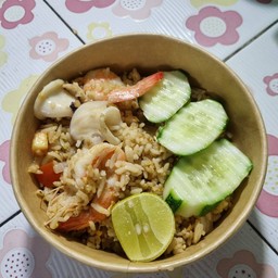 ข้าวผัด (ใส่ผักแครอท+มะเขือเทศ+หอมใหญ่)