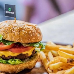 เบยอนด์ มีท ชีสเบอเกอร์