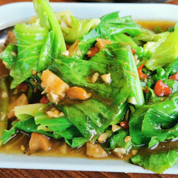 แขนงหมูกรอบ