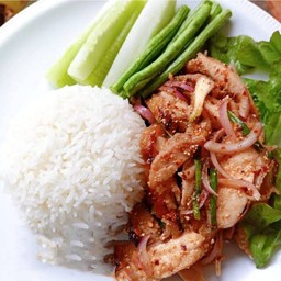 ข้าวน้ำตก ไก่ย่าง