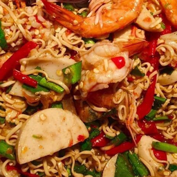 ตำมาม่ากุ้งสด